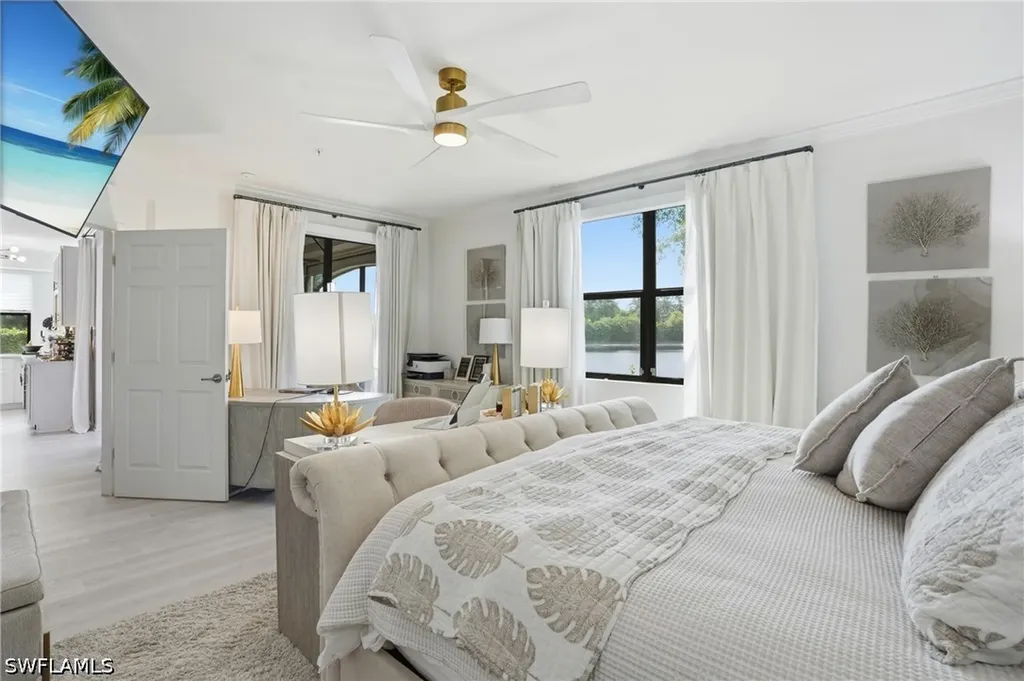 9476 Napoli Lane Naples FL 34113
