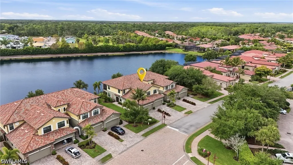 9476 Napoli Lane Naples FL 34113