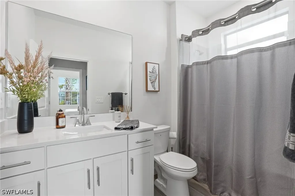 19035 Hanley Boulevard Estero FL 33928