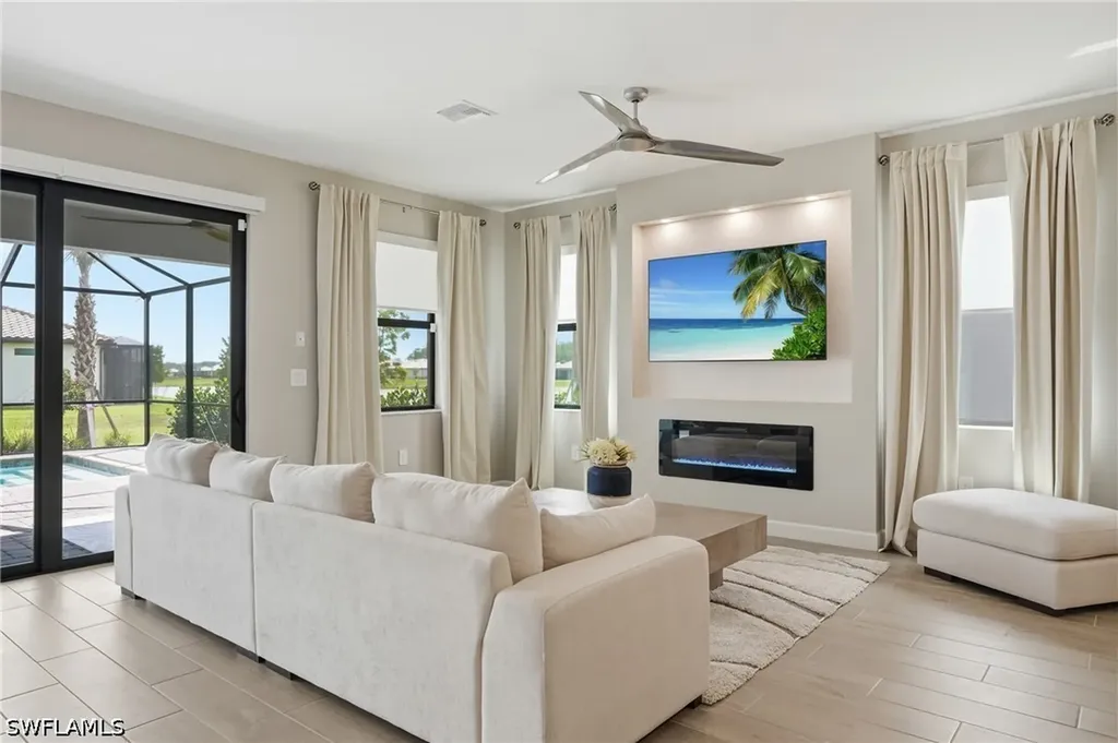 19035 Hanley Boulevard Estero FL 33928