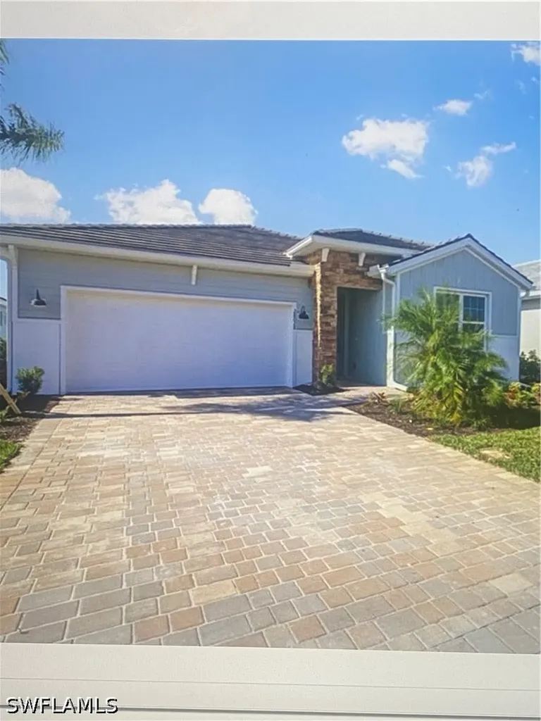 Bonita Springs FL, 28028 Sanibel Sands Street