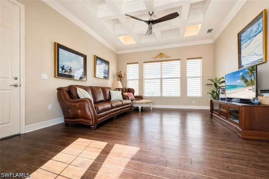 2915 Cinnamon Bay Circle Naples FL 34119