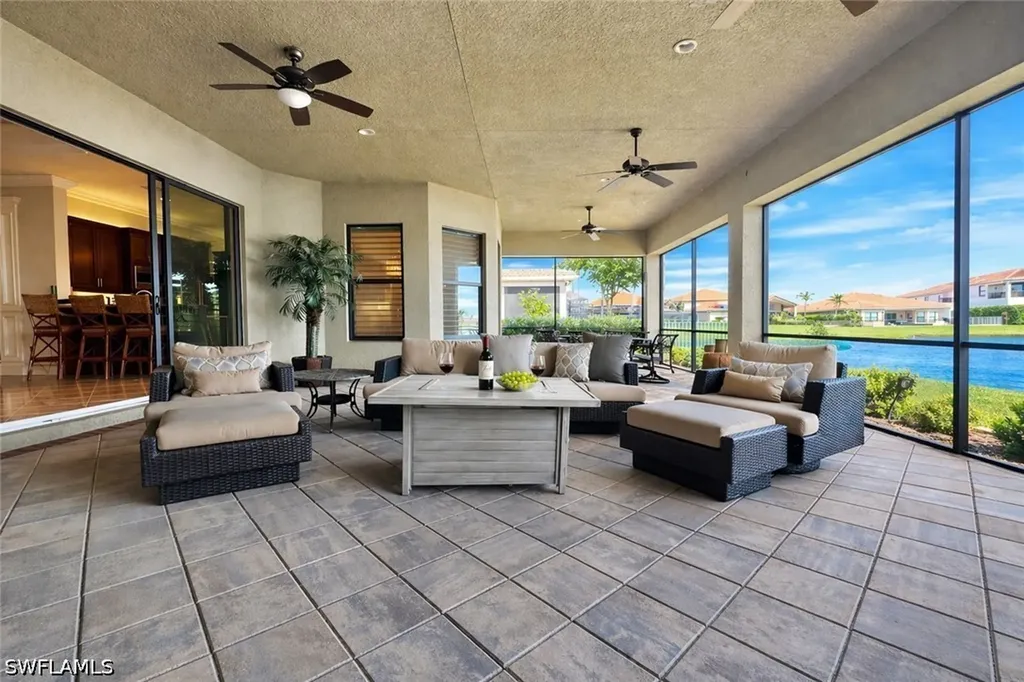 2915 Cinnamon Bay Circle Naples FL 34119