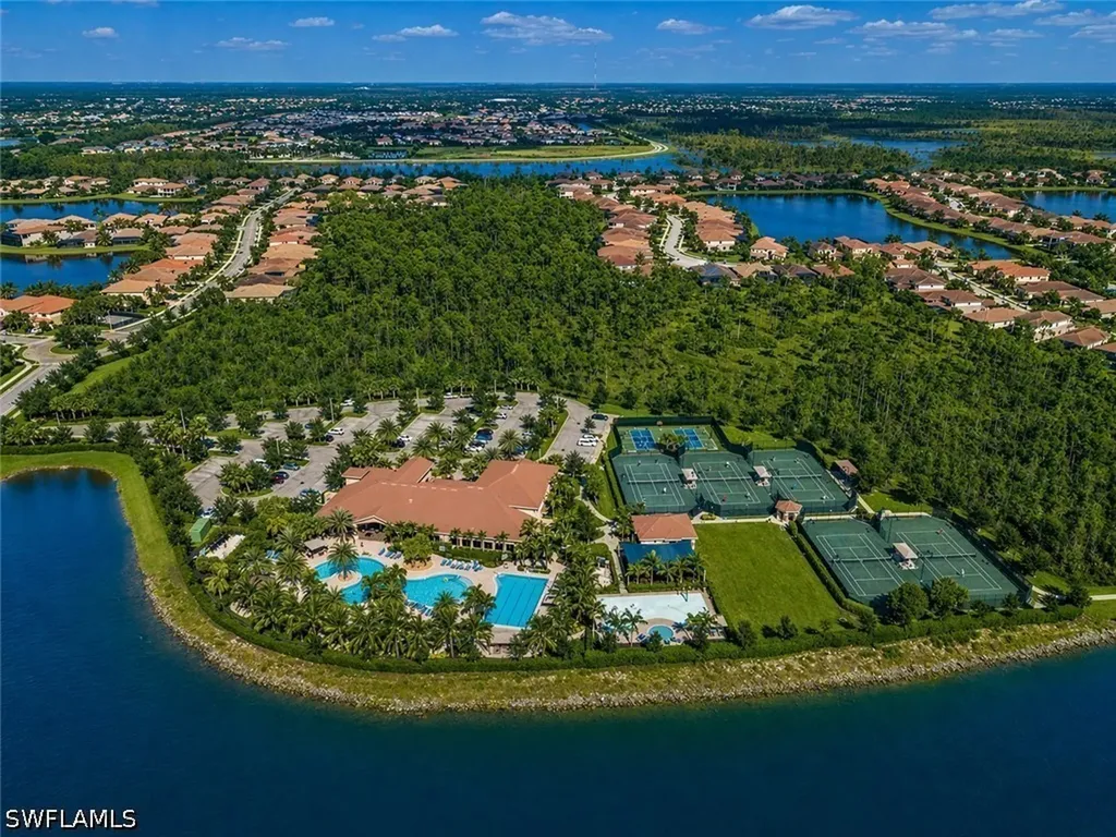 2915 Cinnamon Bay Circle Naples FL 34119