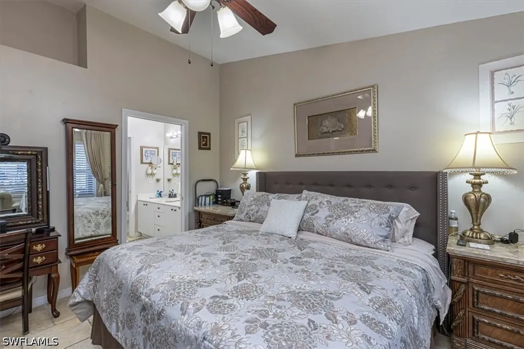 5205 Whitten Drive Naples FL 34104