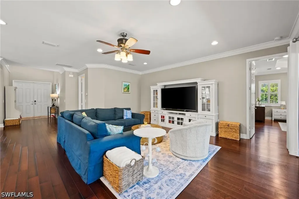 3995 Bering Court Naples FL 34119