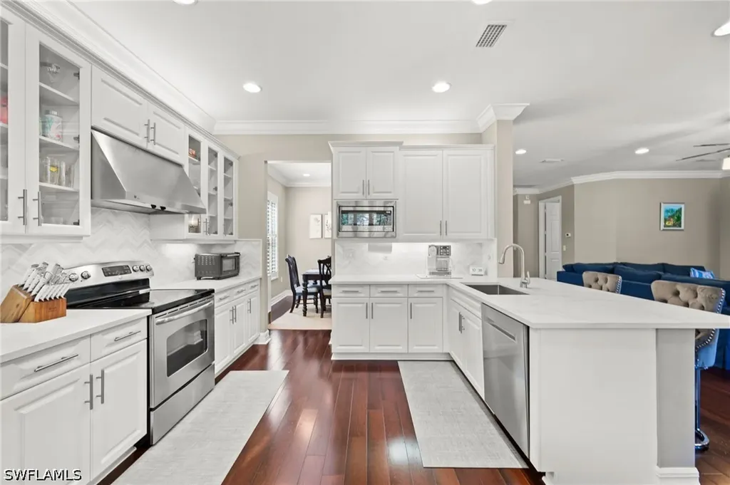 3995 Bering Court Naples FL 34119