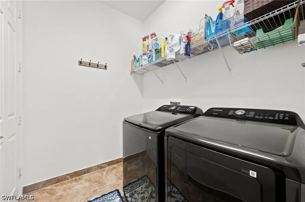 3995 Bering Court Naples FL 34119