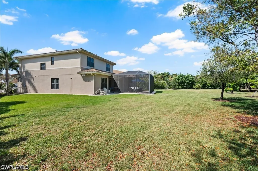 3995 Bering Court Naples FL 34119