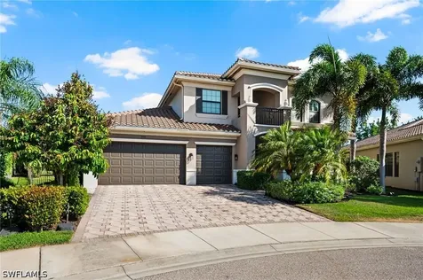 3995 Bering Court Naples FL 34119