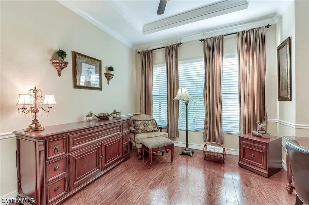 9263 Glenforest Drive Naples FL 34120