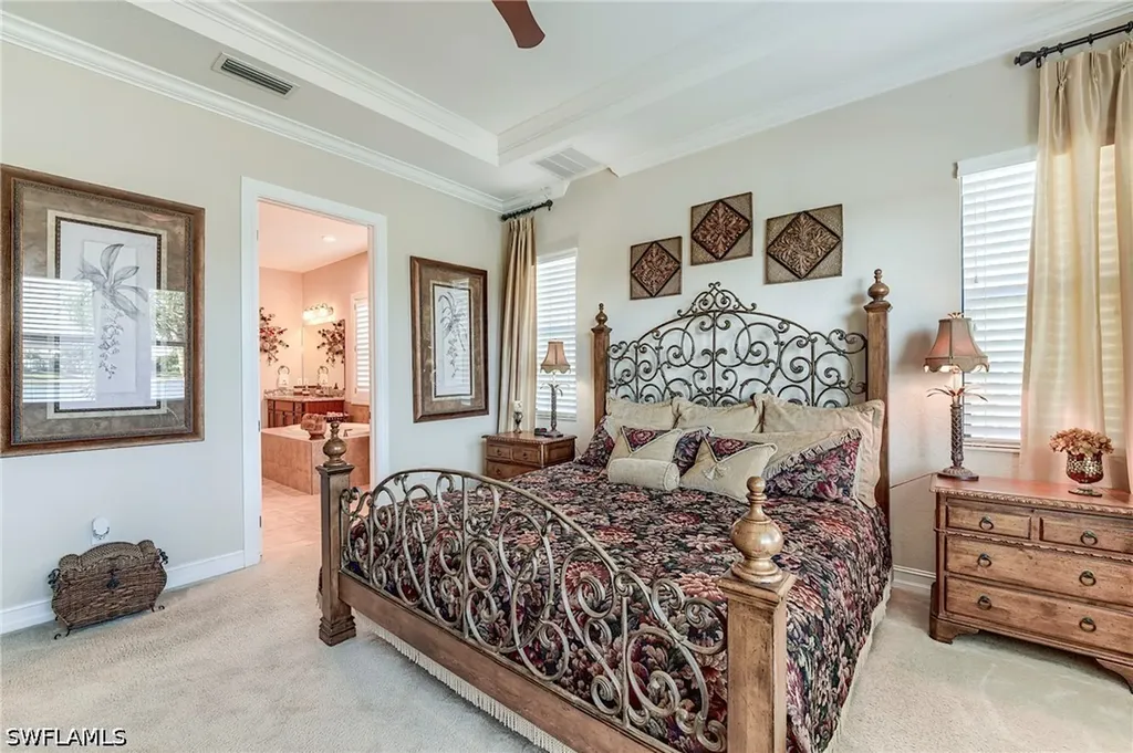 9263 Glenforest Drive Naples FL 34120