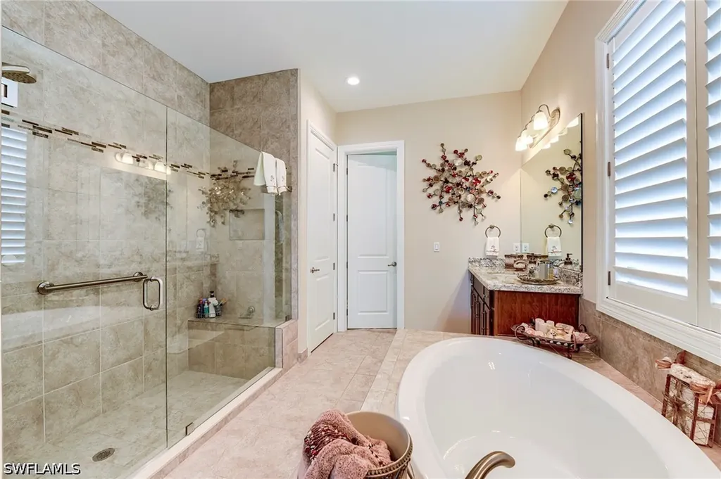9263 Glenforest Drive Naples FL 34120