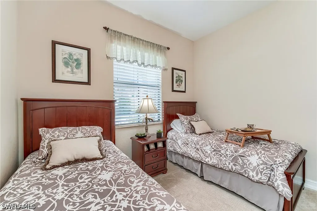 9263 Glenforest Drive Naples FL 34120