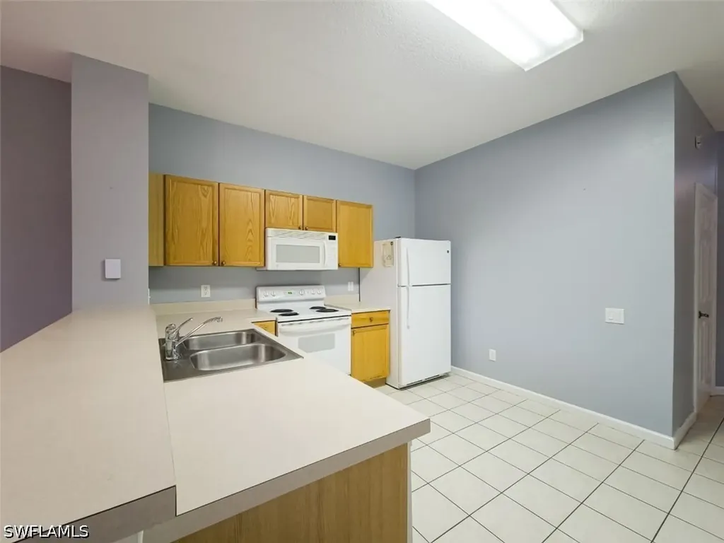 2332 Silver Palm Drive Kissimmee FL 34747