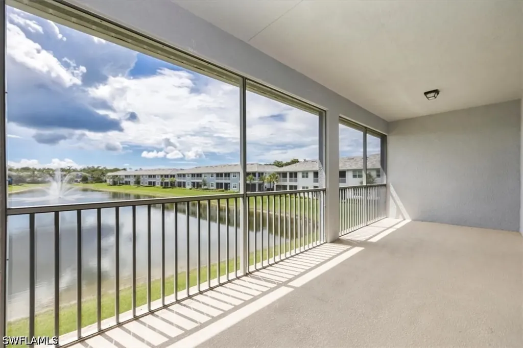2633 Seychelles Circle Naples FL 34112