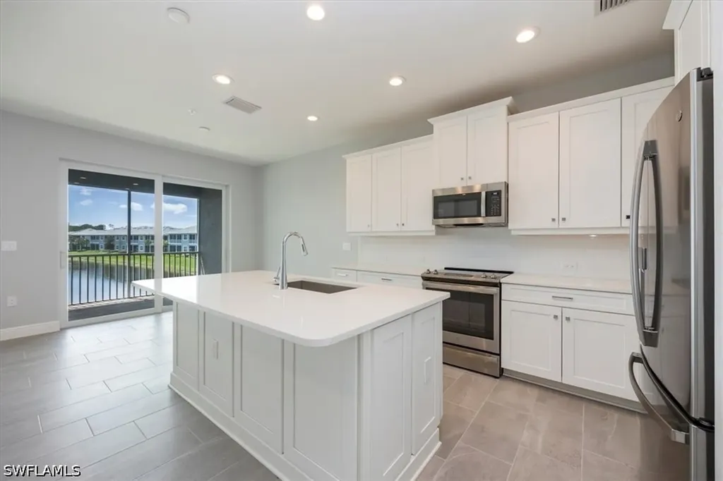 2633 Seychelles Circle Naples FL 34112