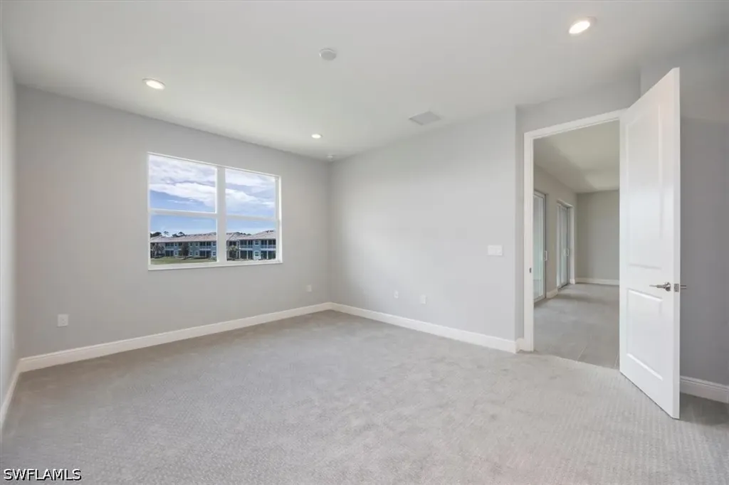 2633 Seychelles Circle Naples FL 34112