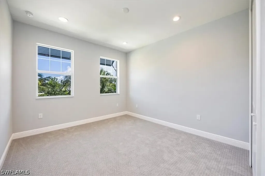2633 Seychelles Circle Naples FL 34112