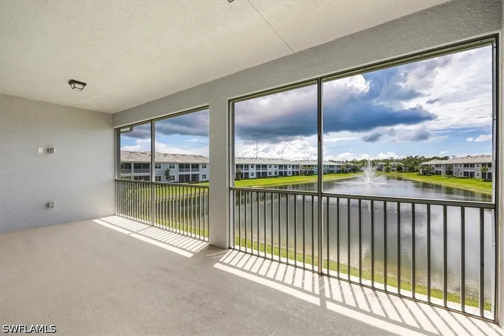 2633 Seychelles Circle Naples FL 34112