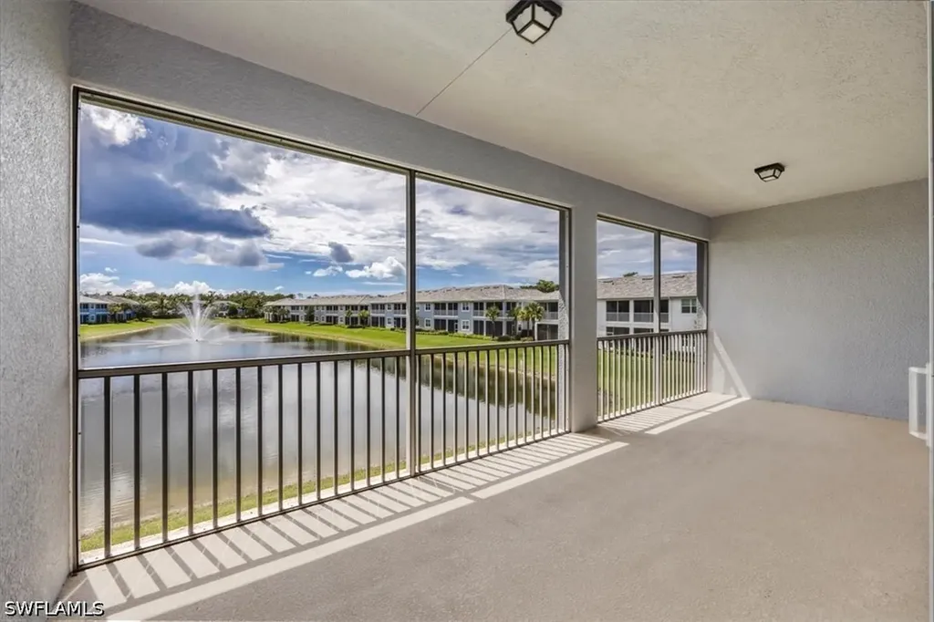 2633 Seychelles Circle Naples FL 34112