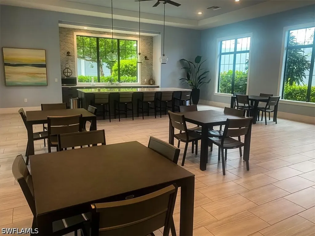2633 Seychelles Circle Naples FL 34112