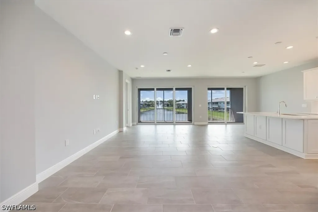 2633 Seychelles Circle Naples FL 34112