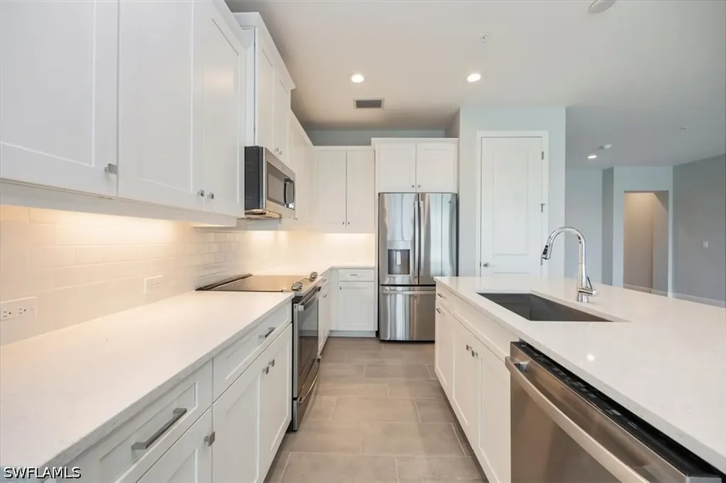 2633 Seychelles Circle Naples FL 34112
