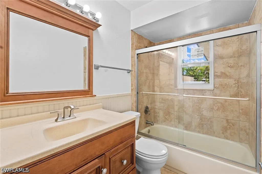 4941 17th Place SW Naples FL 34116