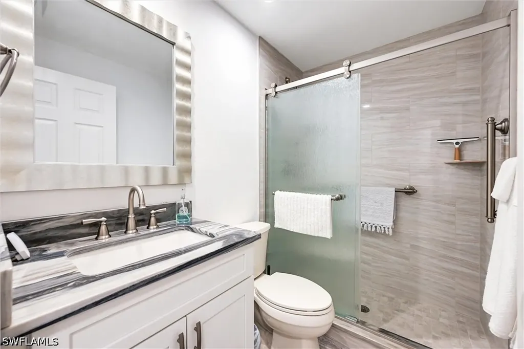 859 Tanbark Drive Naples FL 34108
