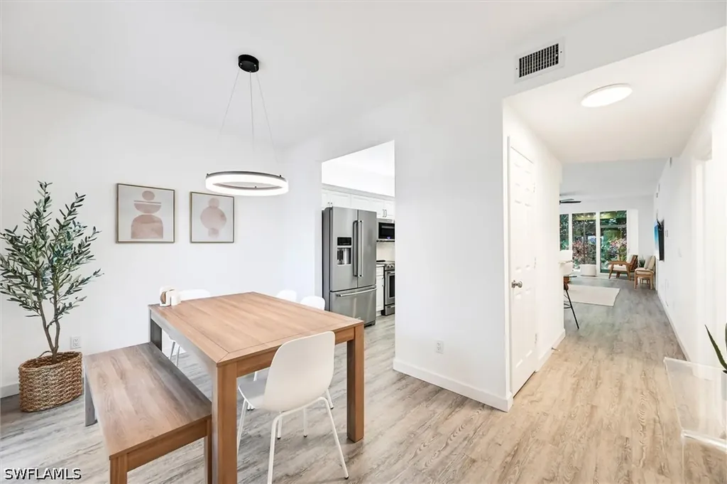 859 Tanbark Drive Naples FL 34108