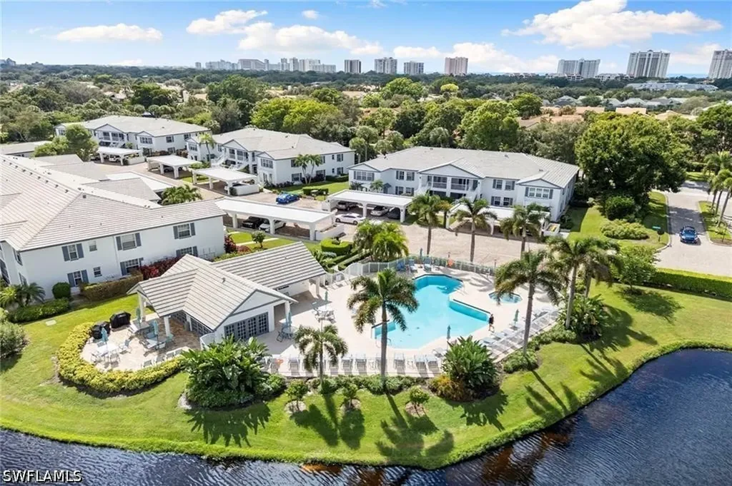 859 Tanbark Drive Naples FL 34108