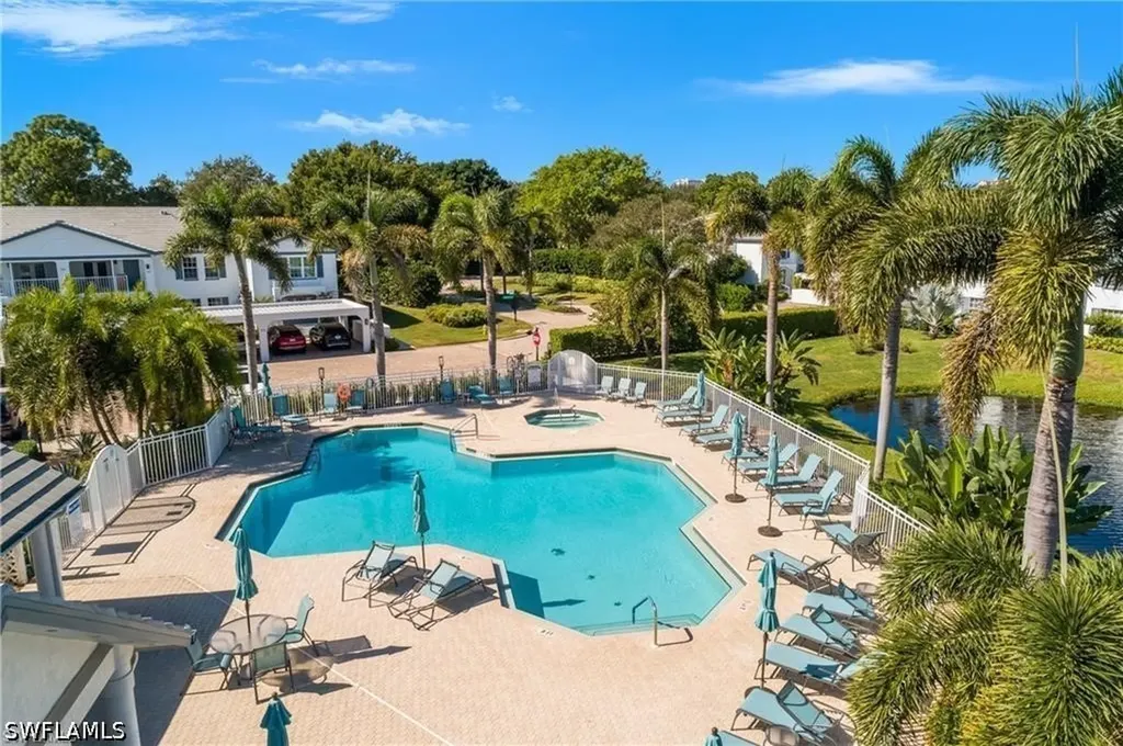 859 Tanbark Drive Naples FL 34108