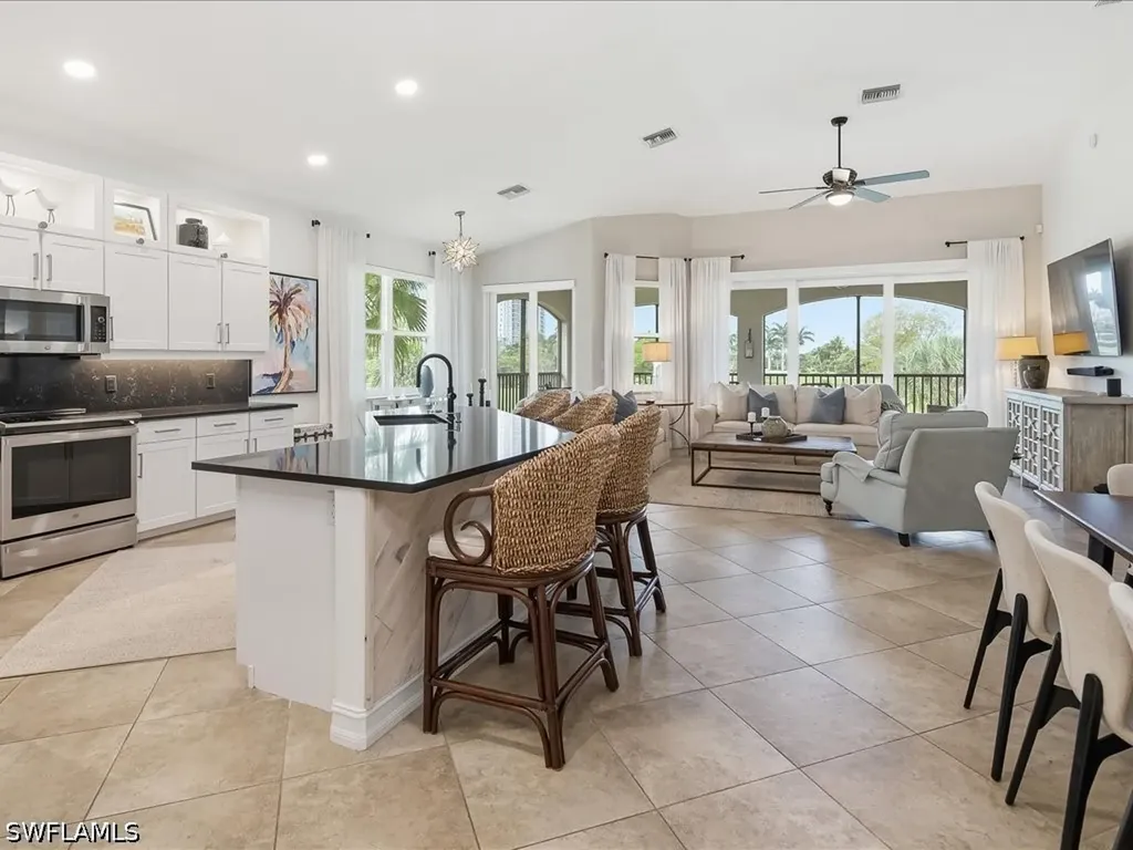 1259 Rialto Way Naples FL 34114