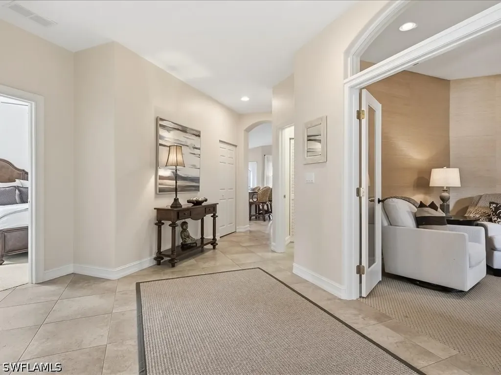 1259 Rialto Way Naples FL 34114