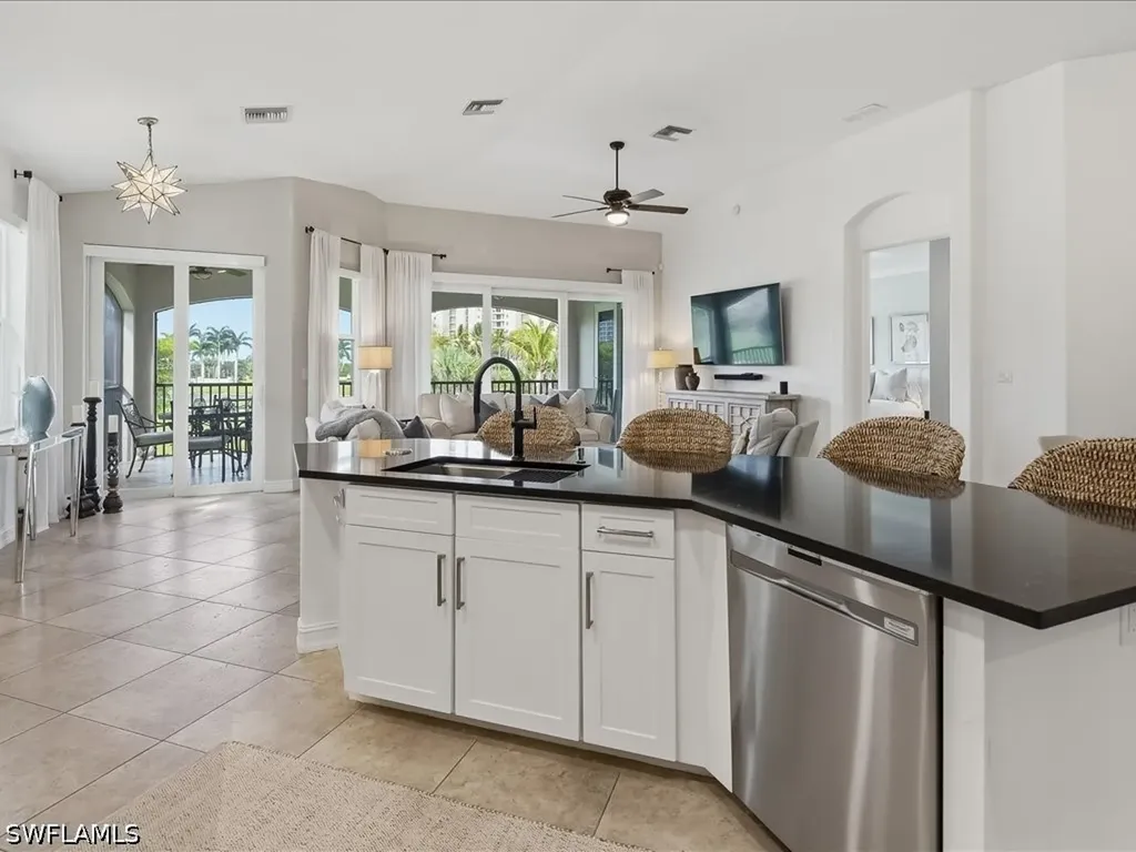 1259 Rialto Way Naples FL 34114