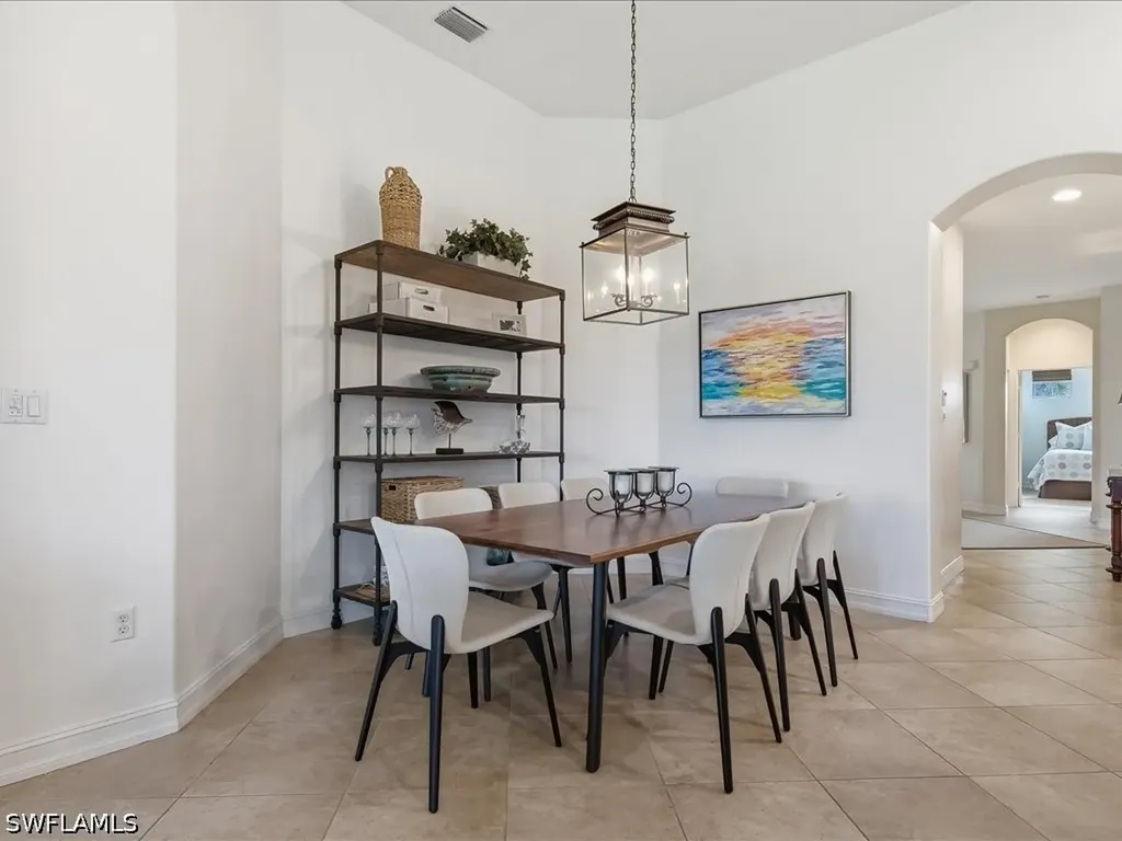 1259 Rialto Way Naples FL 34114
