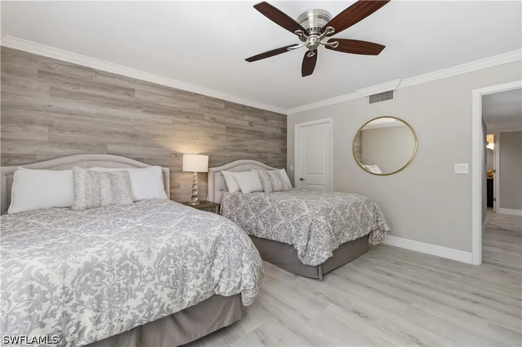 6080 Pelican Bay Boulevard Naples FL 34108