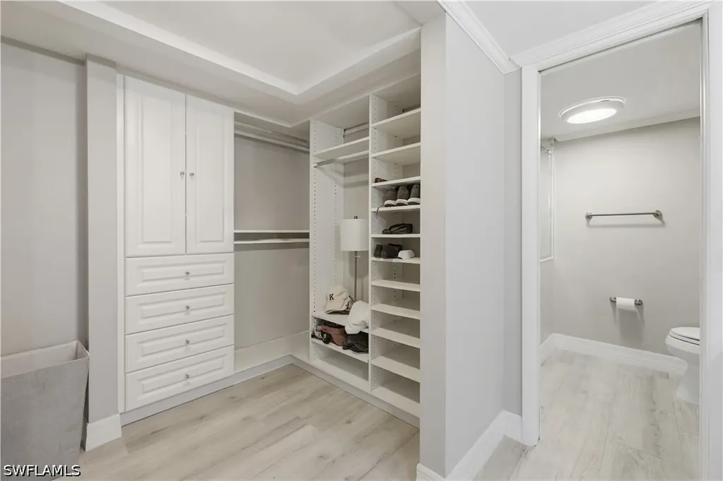 6080 Pelican Bay Boulevard Naples FL 34108