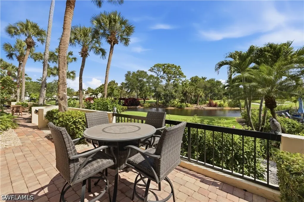 6080 Pelican Bay Boulevard Naples FL 34108