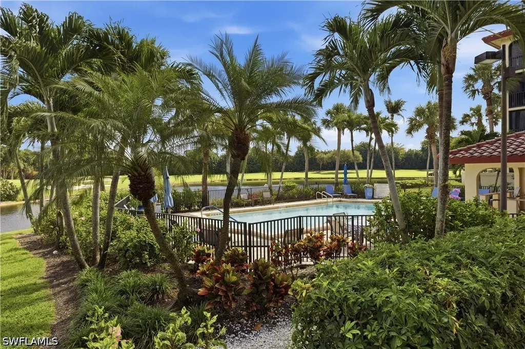 6080 Pelican Bay Boulevard Naples FL 34108