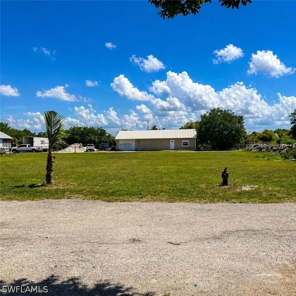 7850 Friendship Lane Naples FL 34120