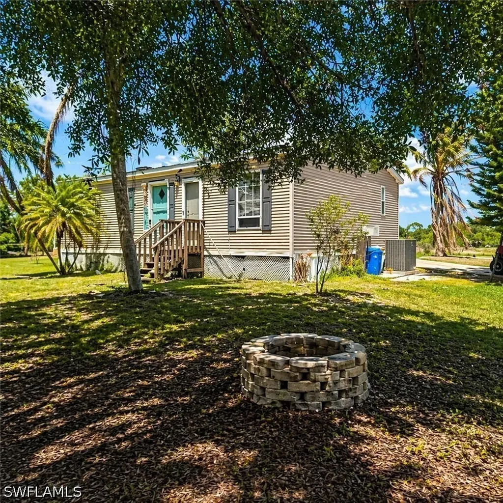 7850 Friendship Lane Naples FL 34120