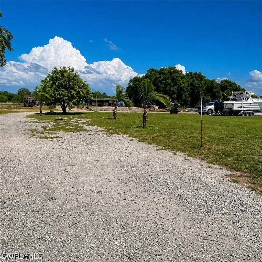 7950 Friendship Lane Naples FL 34120