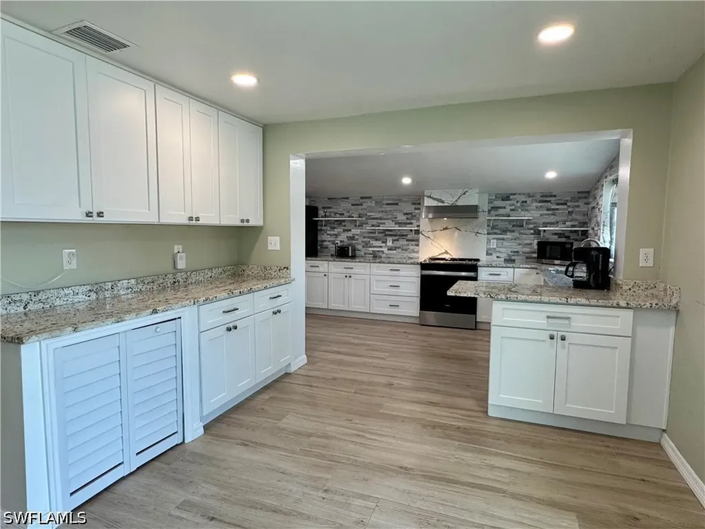 829 107th Avenue N Naples FL 34108