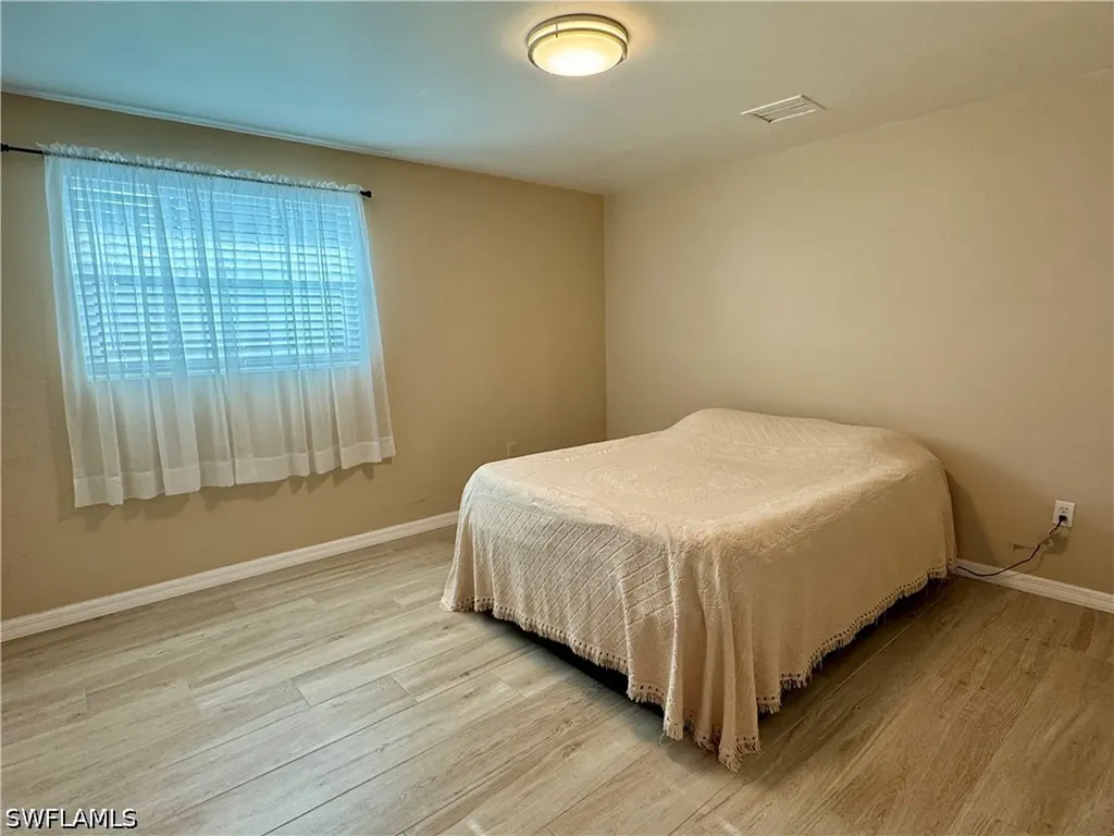 829 107th Avenue N Naples FL 34108