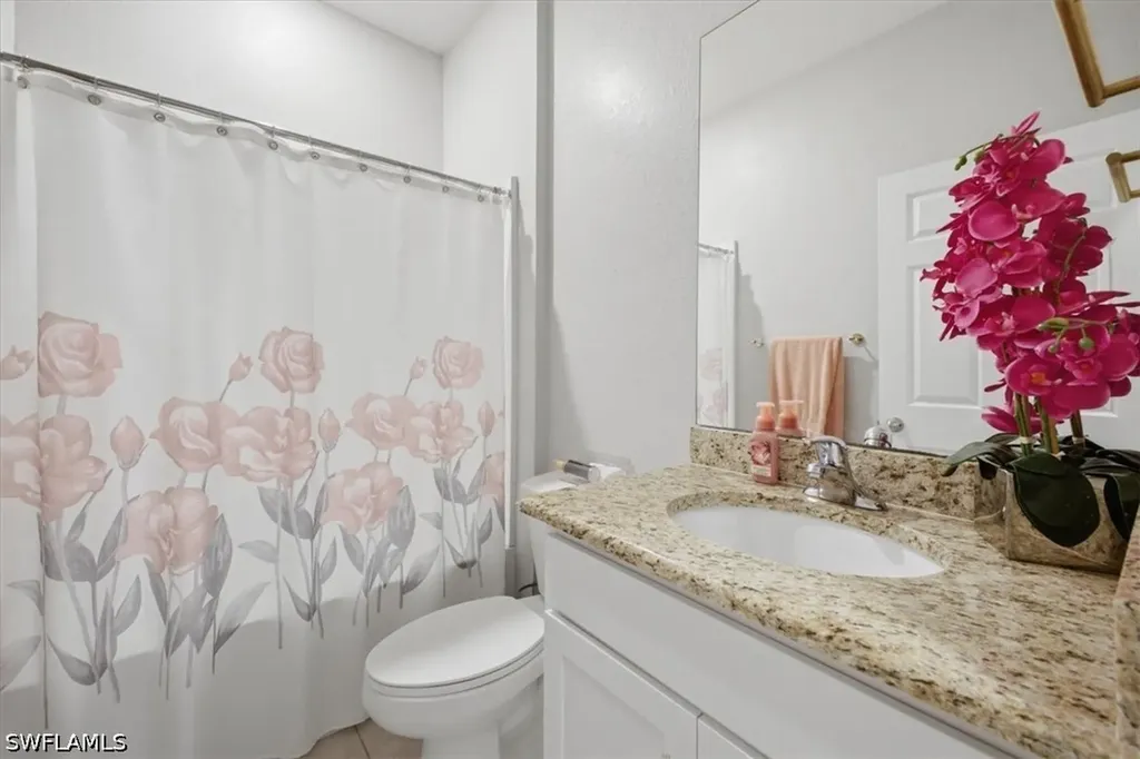 1025 NW 7th Place Cape Coral FL 33993