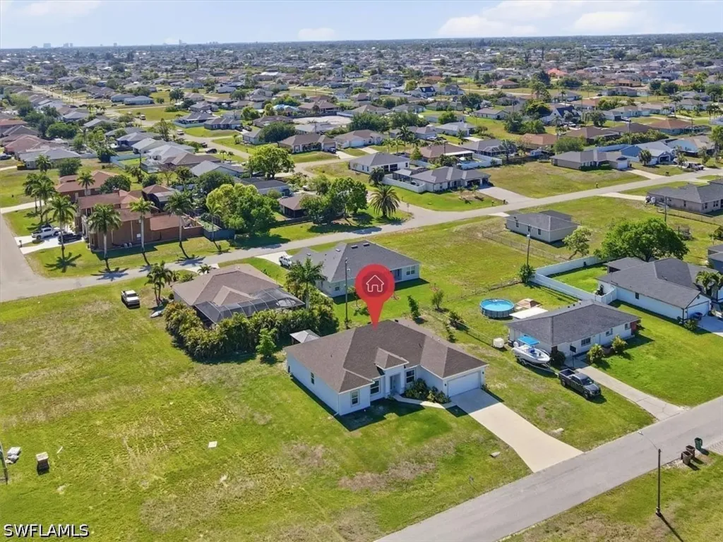 1025 NW 7th Place Cape Coral FL 33993