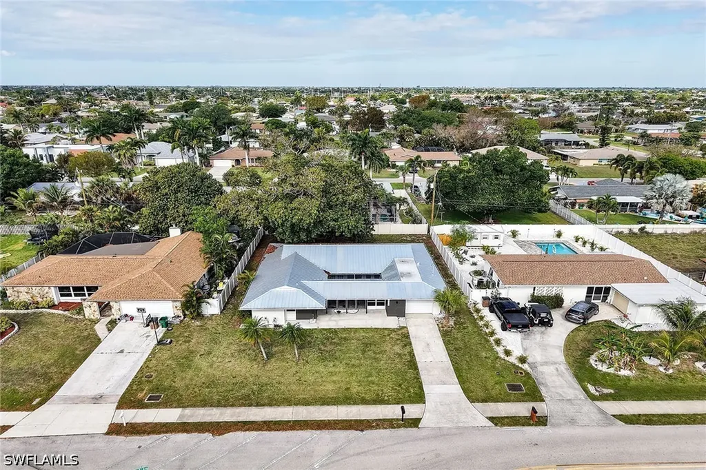 4014 SE 4th Avenue Cape Coral FL 33904
