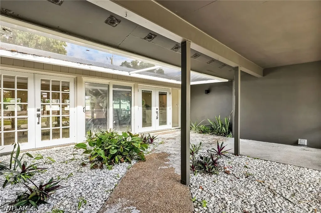 4014 SE 4th Avenue Cape Coral FL 33904